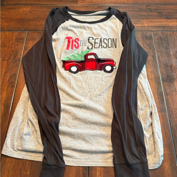 Other - Men's Christmas Holiday Raglan Long Sleeve Shirt - Black and Gray, size M